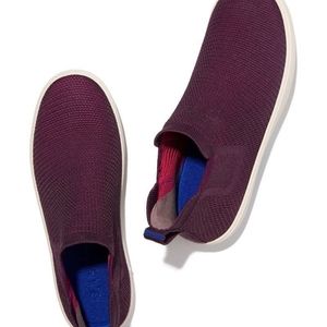 FIRM. Rothys Chelsea Burgundy size 9.5